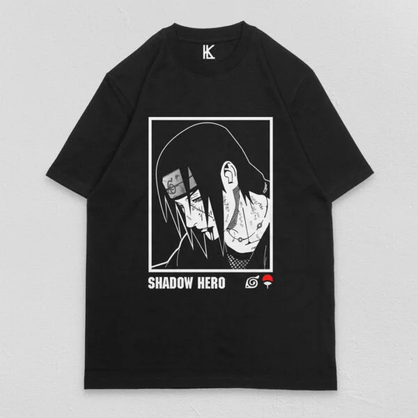 Remera negra Itachi Uchiha V3